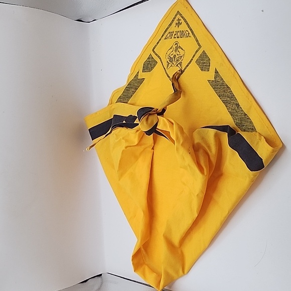 Vintage Cub Scout Ball Cap & 2 Scarves - Picture 7 of 9